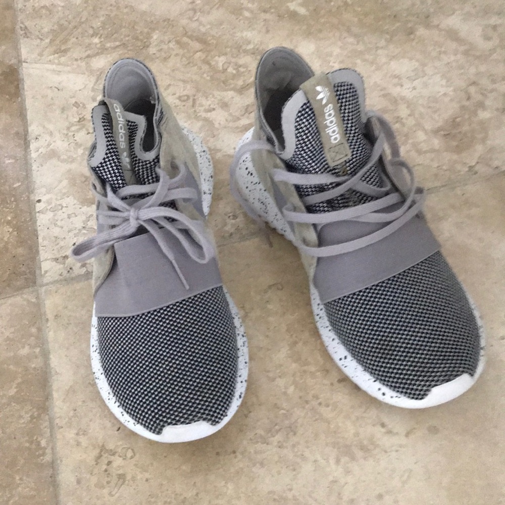 Adidas tubular